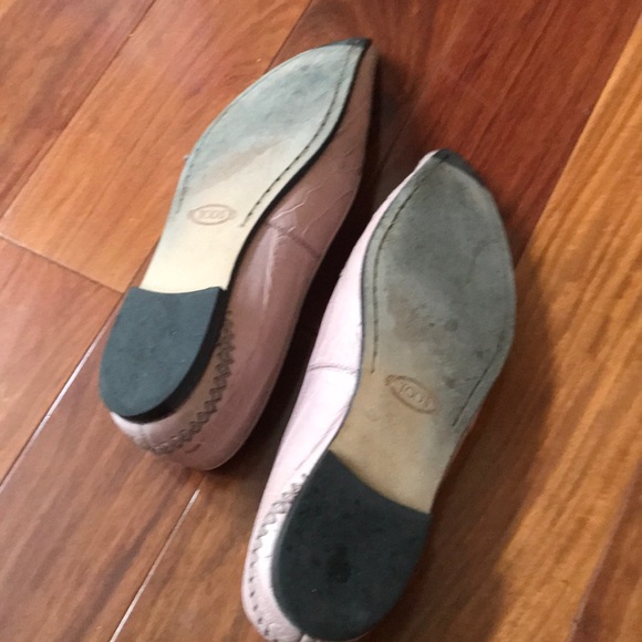 TODS pink crocodile flats - Picture 2 of 4